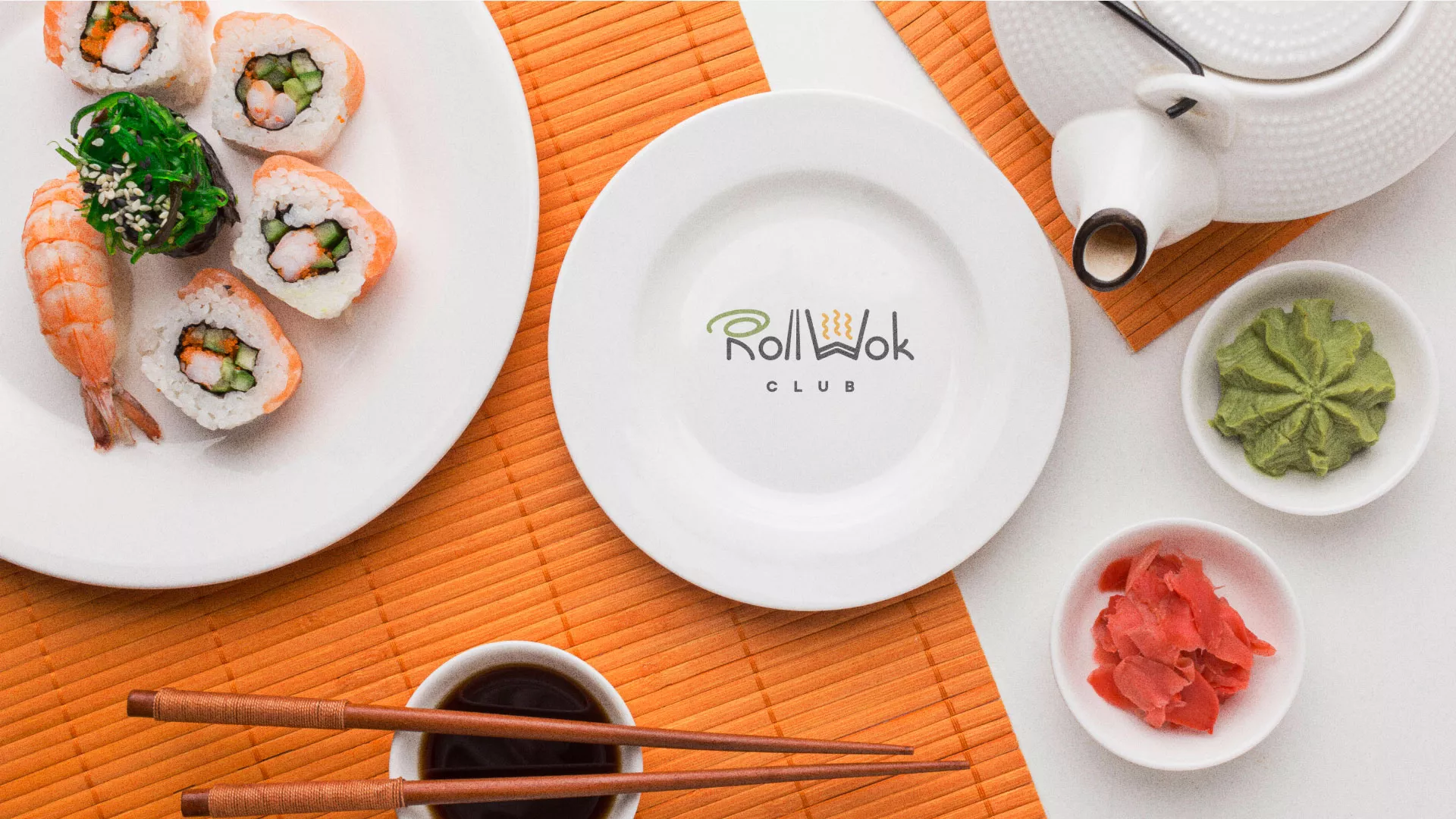 Разработка логотипа и фирменного стиля суши-бара «Roll Wok Club» в Тынде